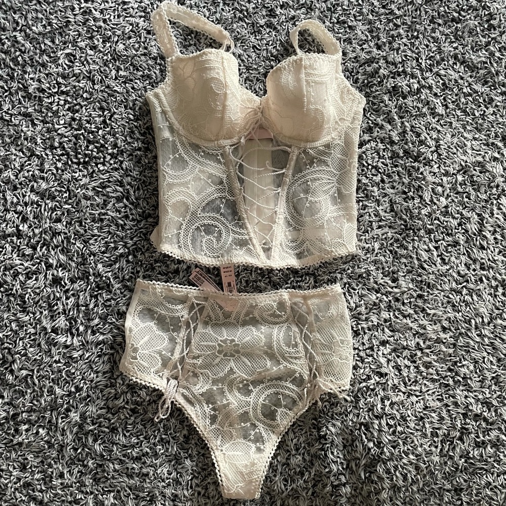 VS Bridal Collection brand new